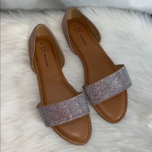 💥Time and Tru Memory Foam Sandals